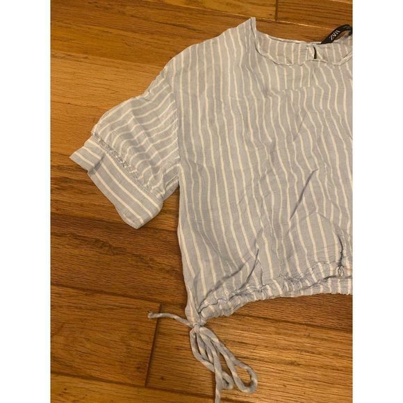 Zara, women's blue striped short sleeve cropped shirt with side ties size small - Picture 2 of 8